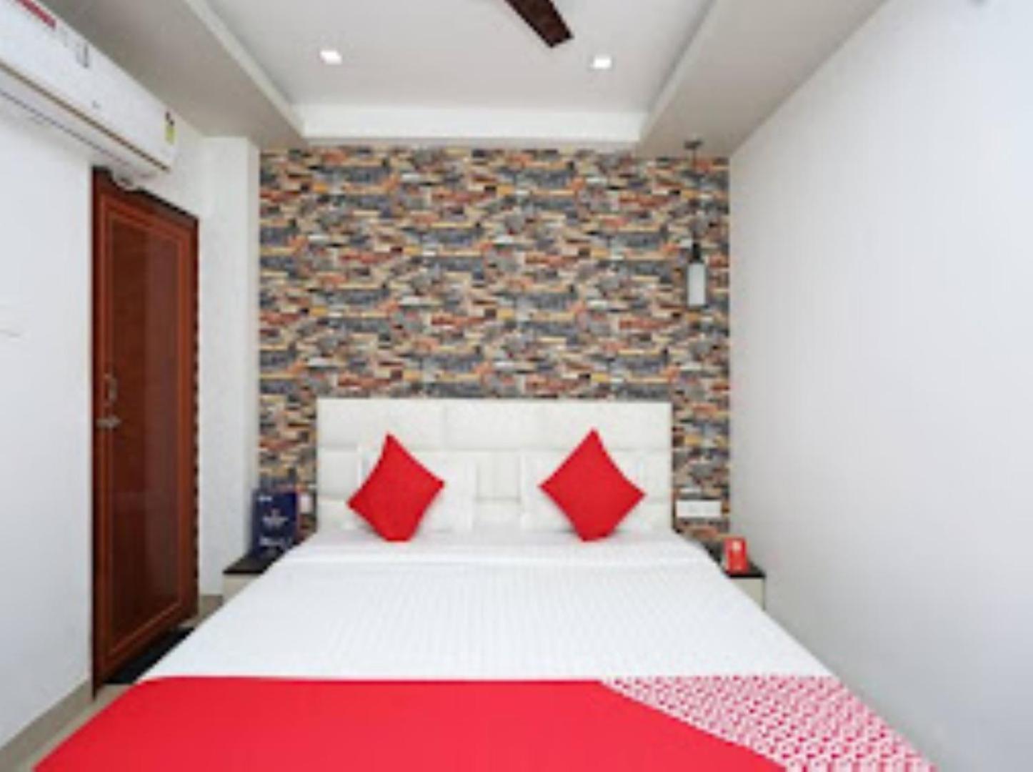 Hotel Sai Jagannath Bhubaneswar Exterior photo